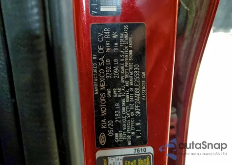 2020 Kia Forte Fe z USA, uszkodzony, nr VIN 3KPF24AD8LE255830